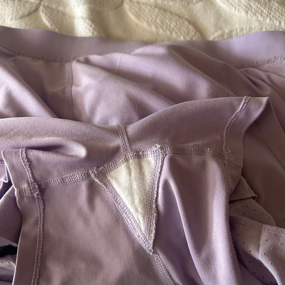 EUC Old Navy girls size 14/16 Lavender skort. Perforated lightweight fabric. - Picture 7 of 9